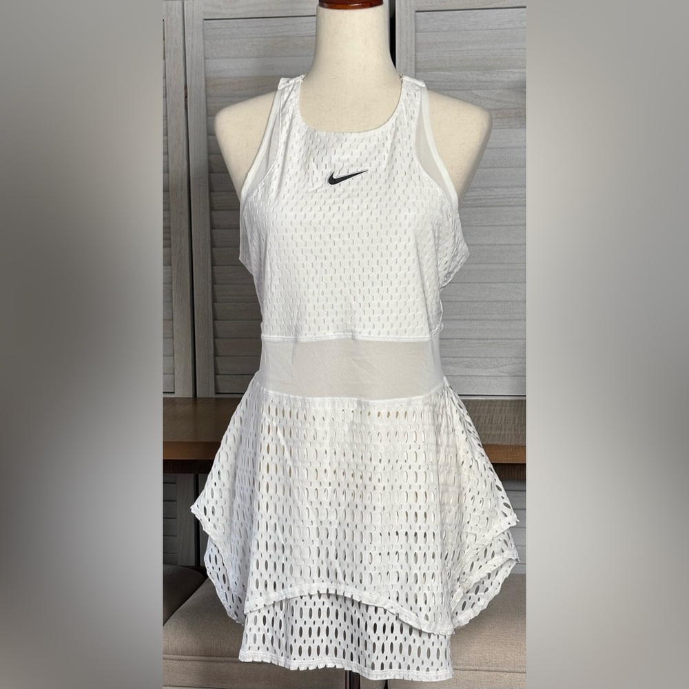 Nike Women's Mesh White Coverup LARGE NWT - Picture 1 of 16